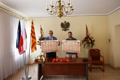 uroczyste podpisanie umowy o przyjaźni